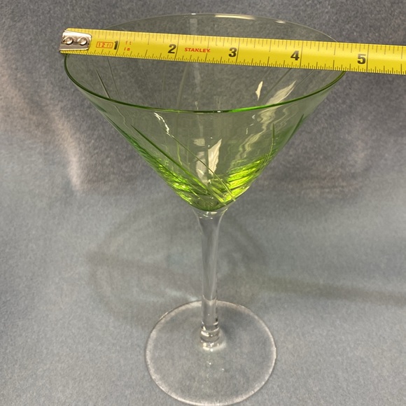 Luminarc Uptown Martini Glasses~Etched w/ Different Designs - Picture 12 of 12